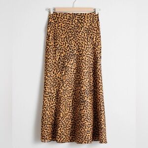 & Other Stories Leopard Print Midi Skirt size 2